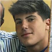 Estudiante de Segundo de carrera del doble grado de Administración de empresas y marketing